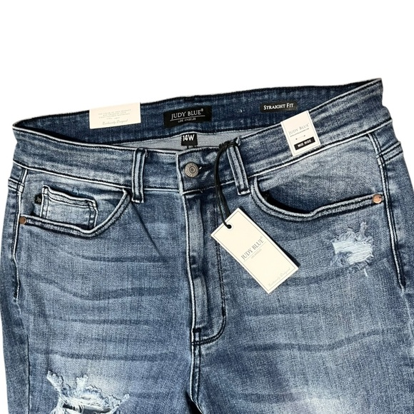 Judy Blue Susie Distressed Straight Mid-Rise Jeans Plus Size 14W NWT - Picture 2 of 16